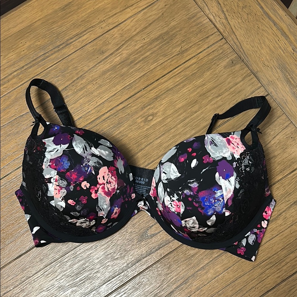 Torrid Push Up Plunge - image 1